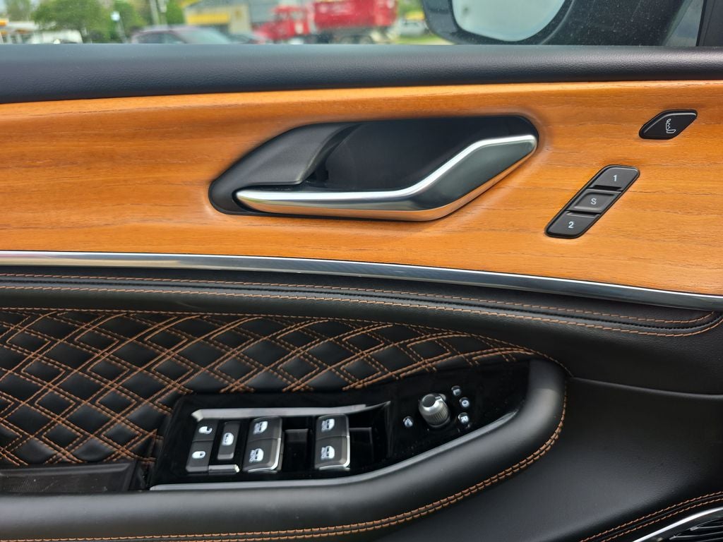 2024 Jeep Grand Cherokee L Summit