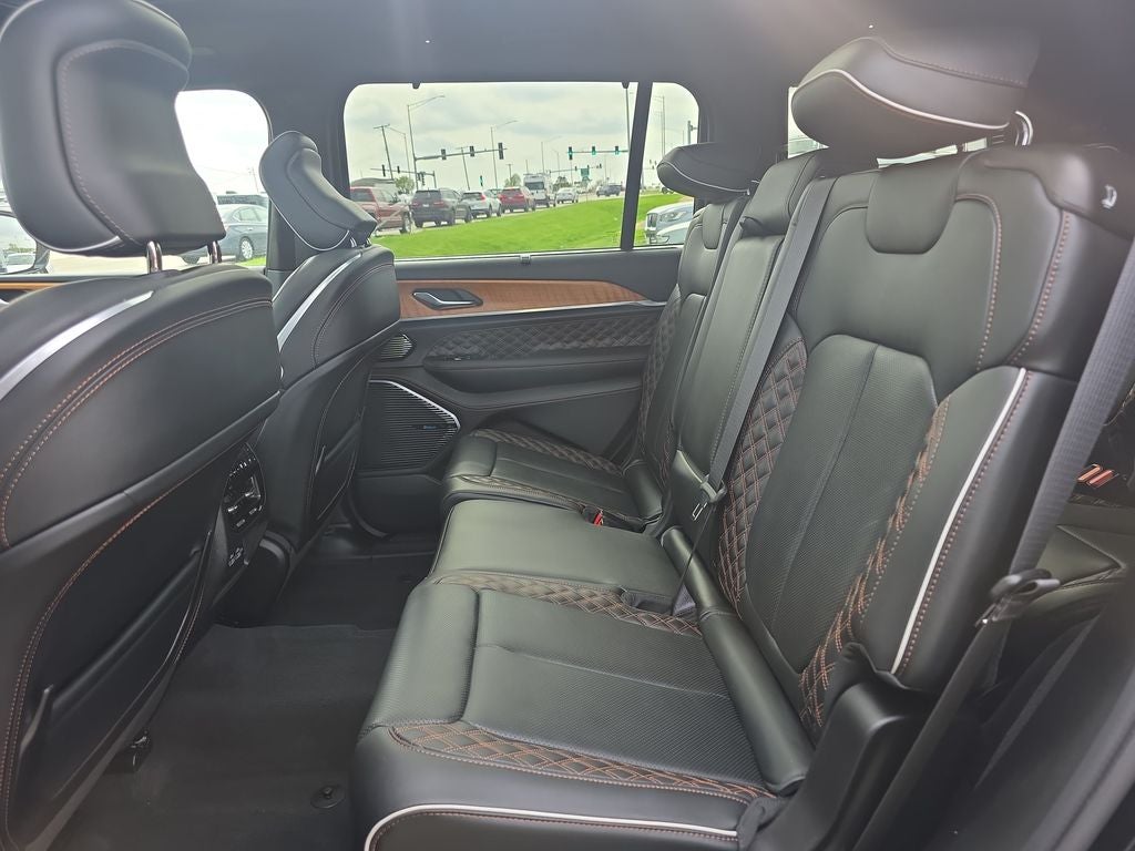 2024 Jeep Grand Cherokee L Summit
