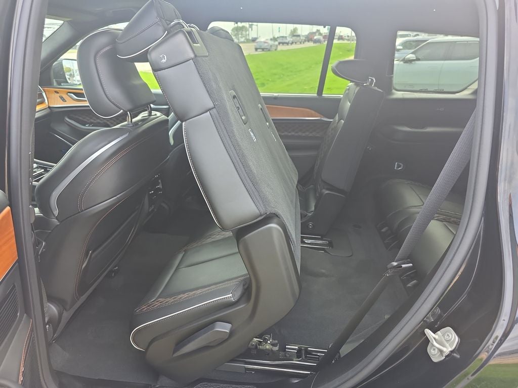 2024 Jeep Grand Cherokee L Summit