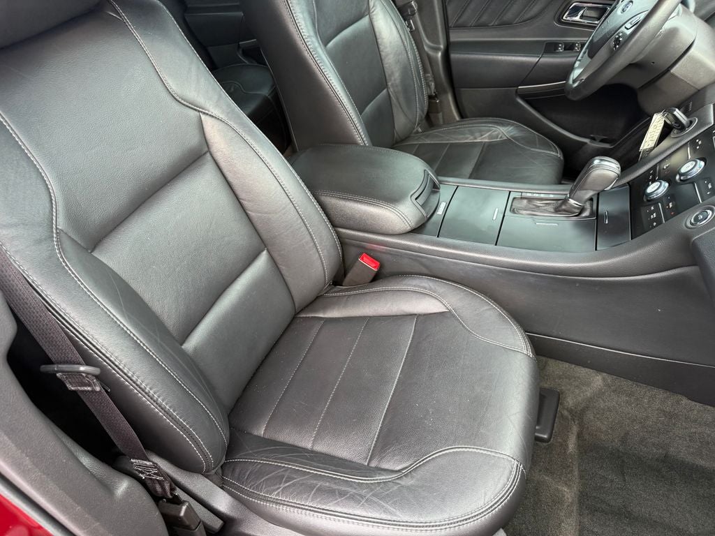 2014 Ford Taurus SEL