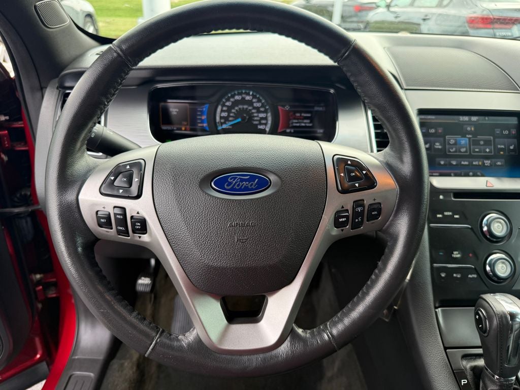 2014 Ford Taurus SEL