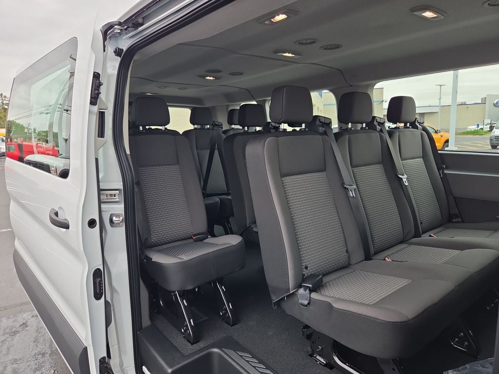 2027 Ford Transit-350 XL