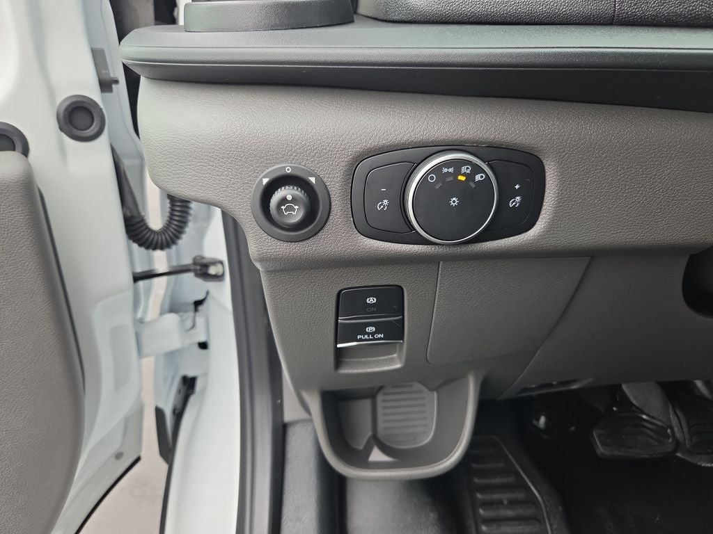 2027 Ford Transit-350 XL
