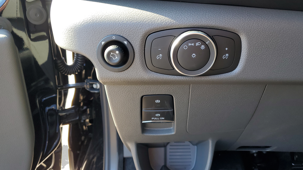 2025 Ford Transit-350 XL