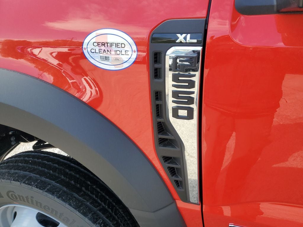 2026 Ford F-550SD DRW