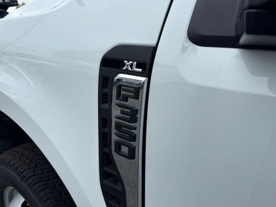 2026 Ford F-350SD XL DRW