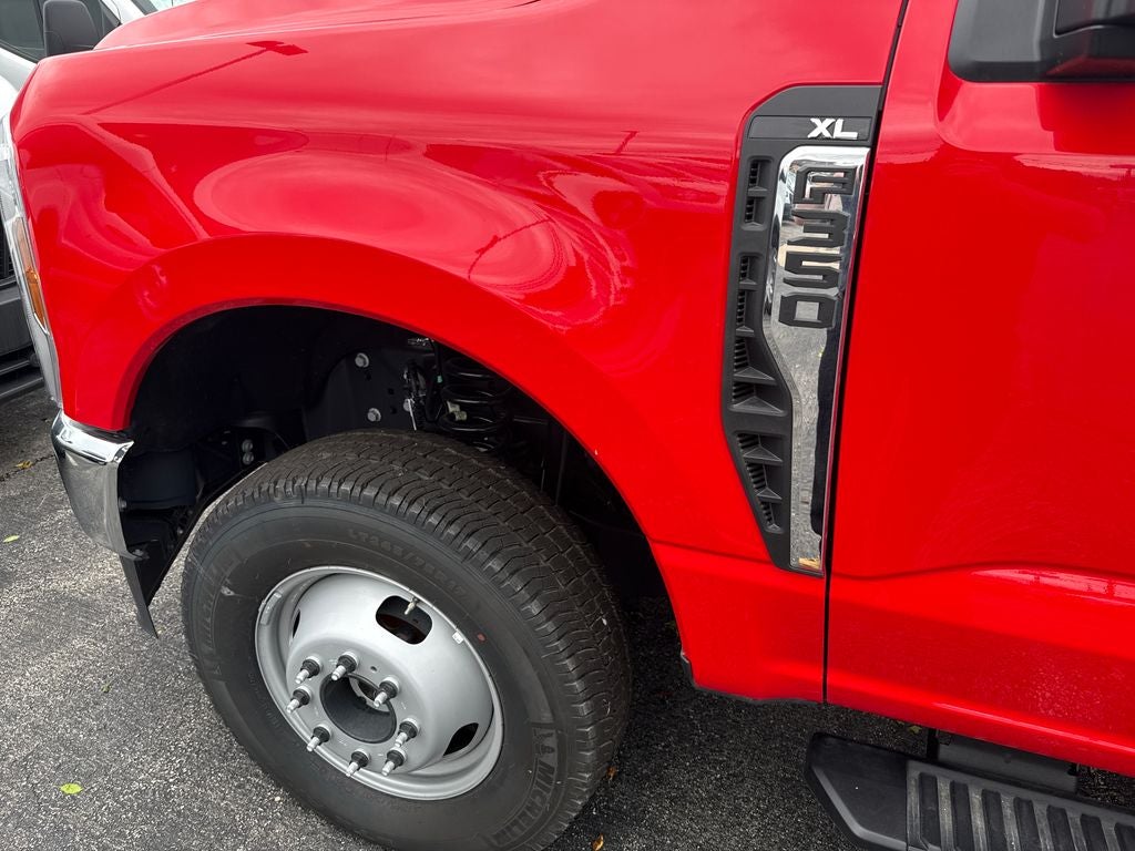 2025 Ford F-350SD XL DRW