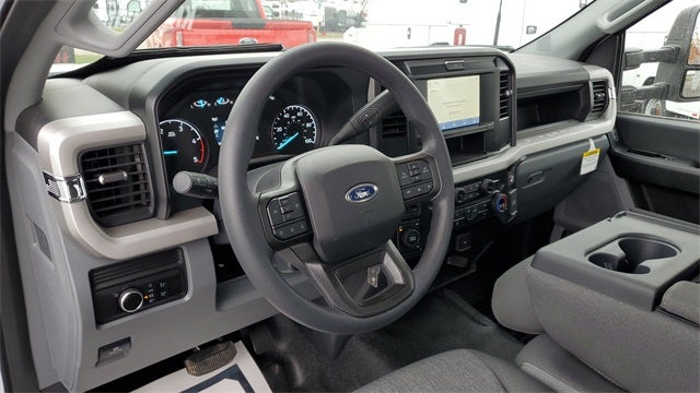 2026 Ford F-600SD XL