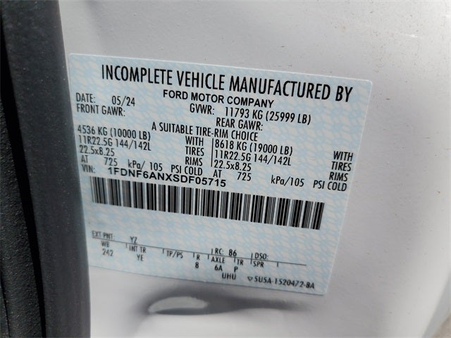 2025 Ford F-650SD Base