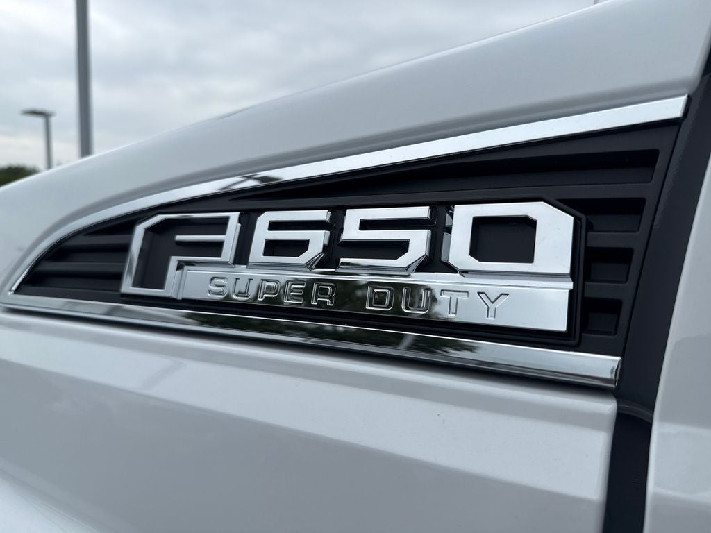 2027 Ford F-650SD Base