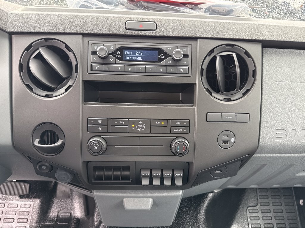 2027 Ford F-650SD Base