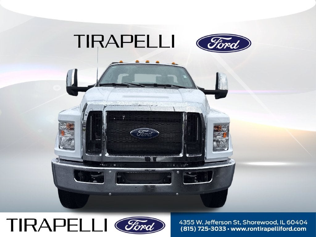 2027 Ford F-650SD Base