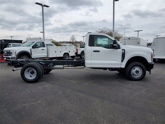 2025 Ford F-350SD XL DRW