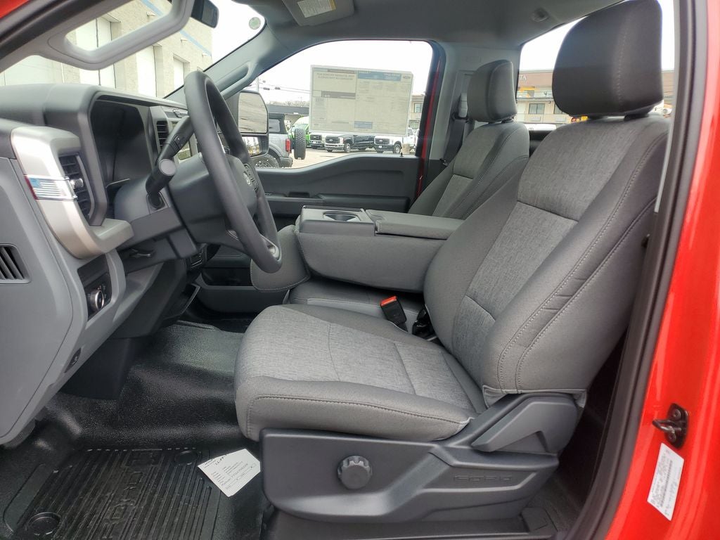 2026 Ford F-450SD DRW