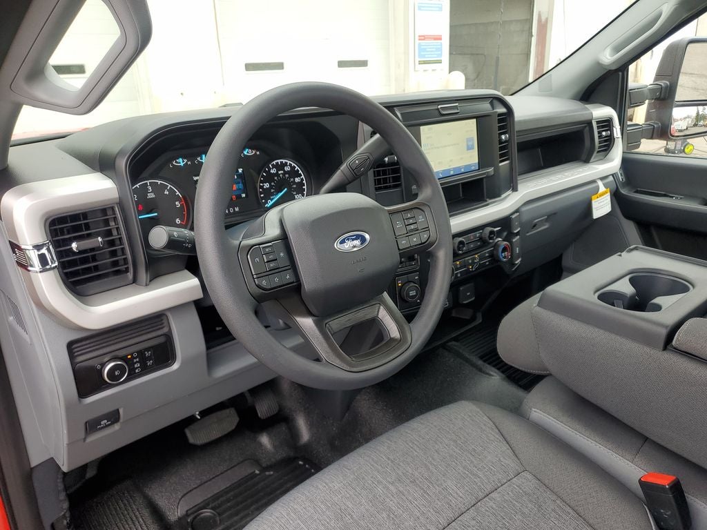 2026 Ford F-450SD DRW