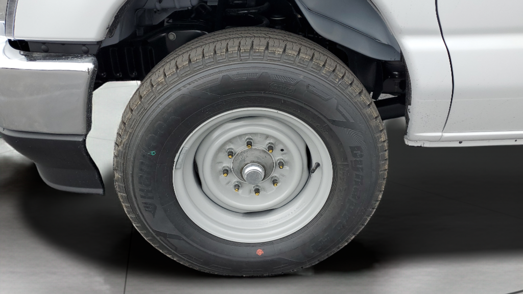 2026 Ford E-350SD Base Cutaway