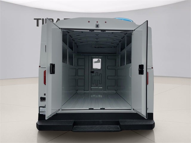 2026 Ford E-350SD Base Cutaway