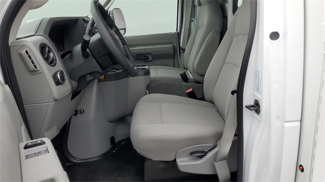 2026 Ford E-350SD Base Cutaway