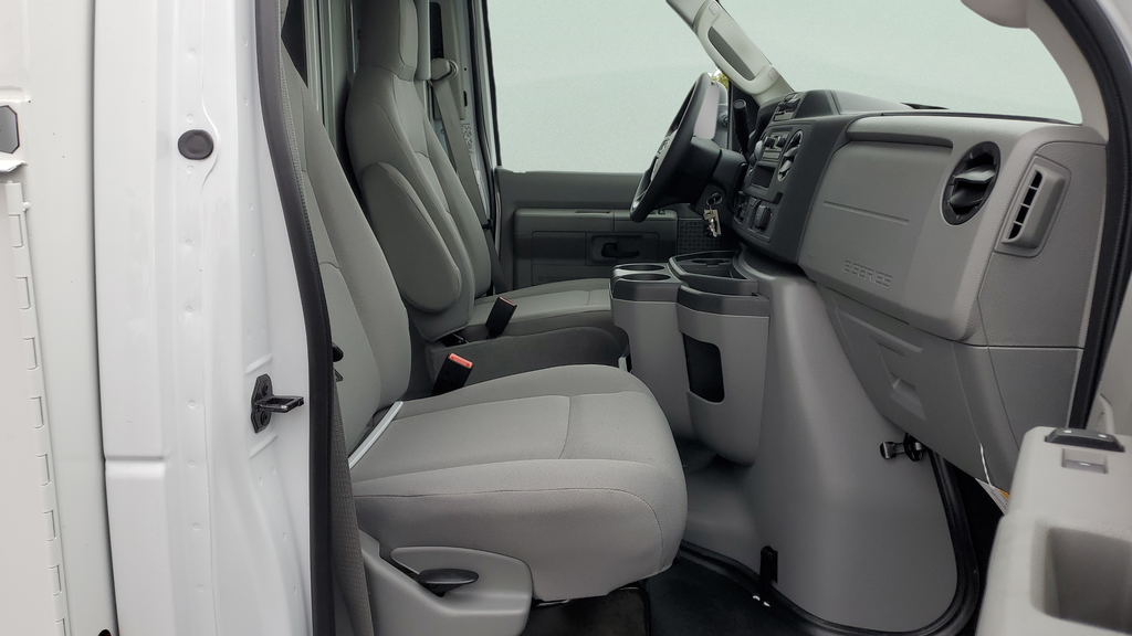 2026 Ford E-350SD Base Cutaway