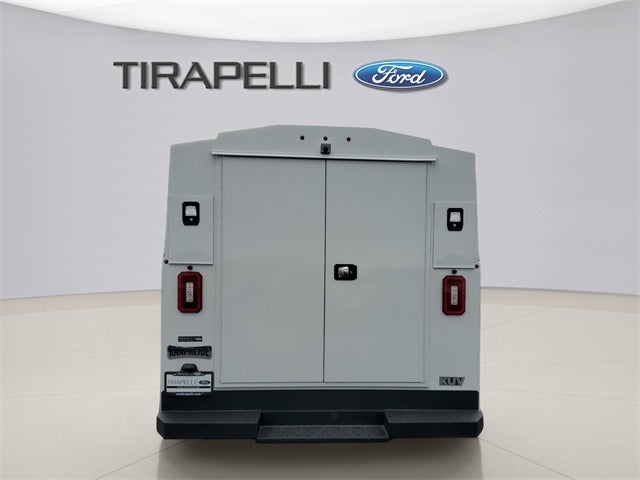 2026 Ford E-350SD Base Cutaway