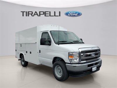 2026 Ford E-350SD Base Cutaway