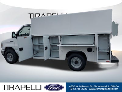 2027 Ford E-350SD Base Cutaway