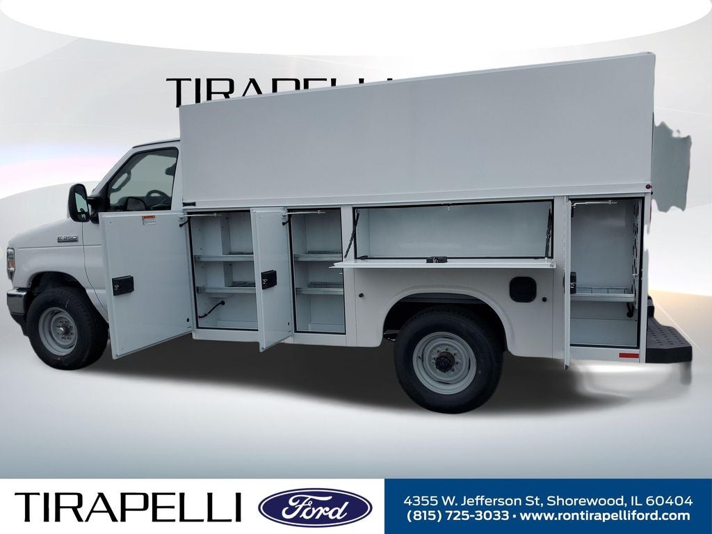 2027 Ford E-350SD Base Cutaway