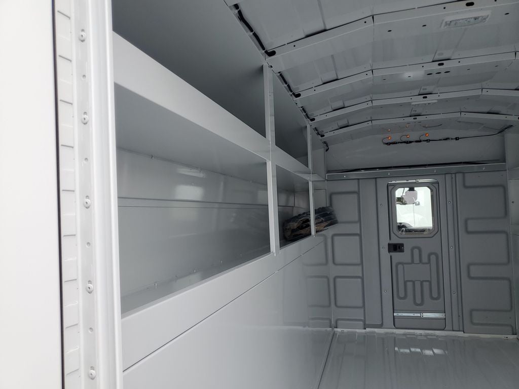 2027 Ford E-350SD Base Cutaway