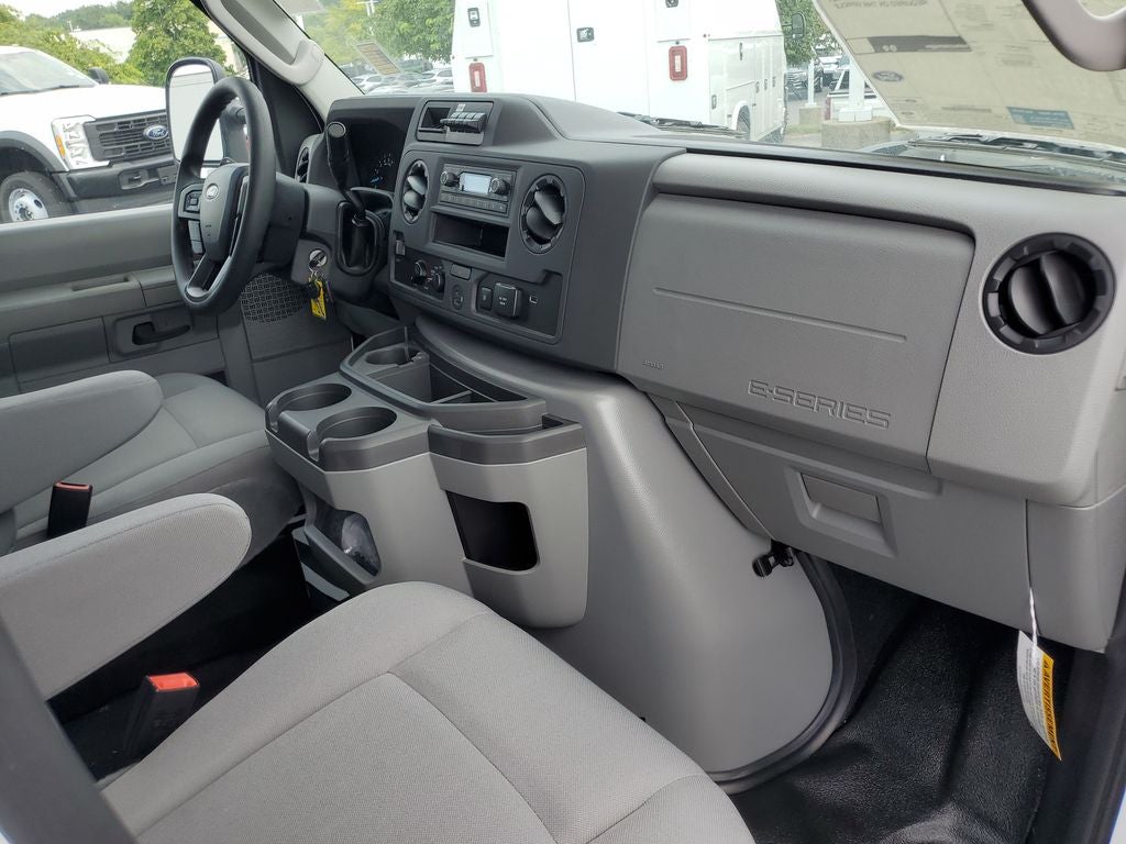 2027 Ford E-350SD Base Cutaway