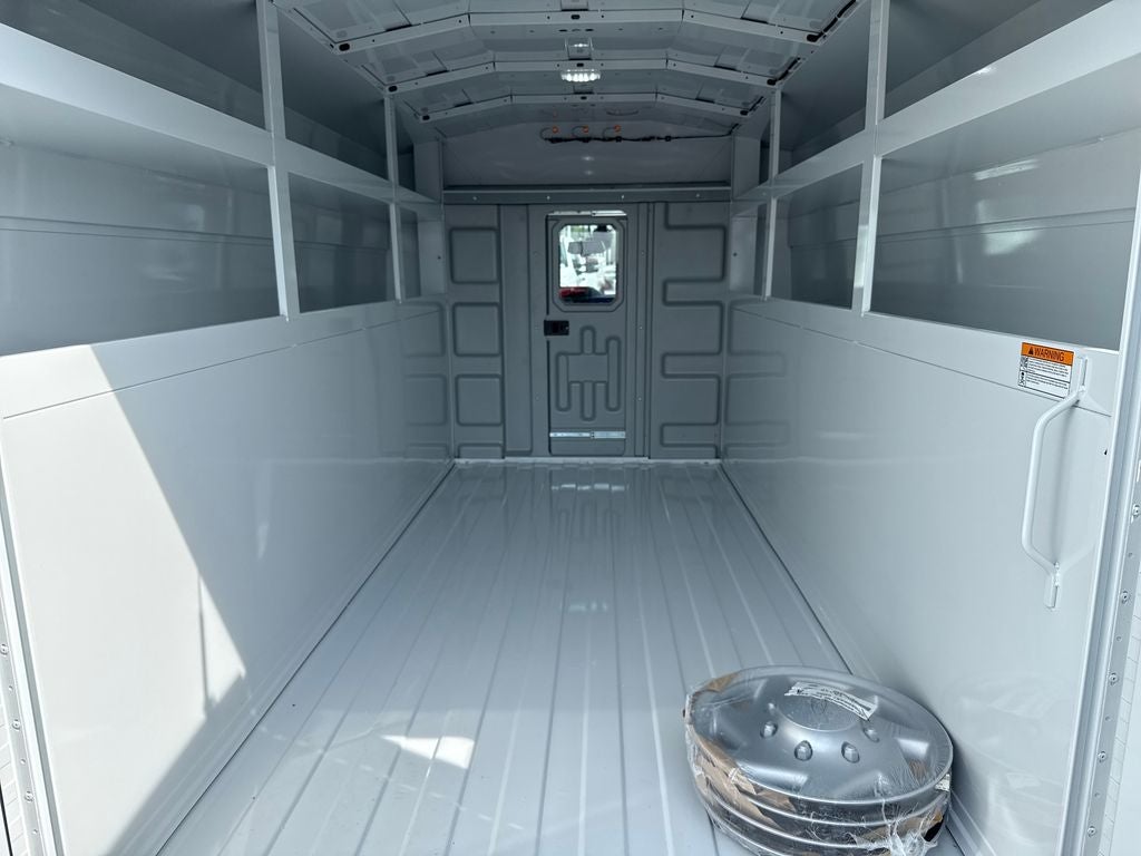 2027 Ford E-350SD Base Cutaway