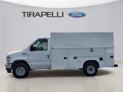 2026 Ford E-350SD Base Cutaway