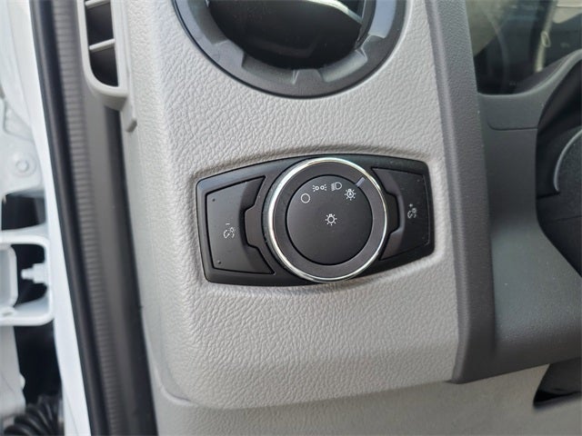 2026 Ford E-350SD Base Cutaway