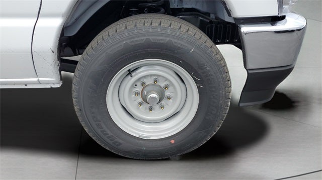 2026 Ford E-350SD Base Cutaway