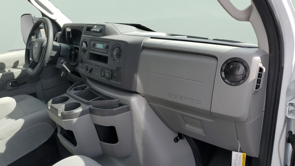 2026 Ford E-350SD Base Cutaway