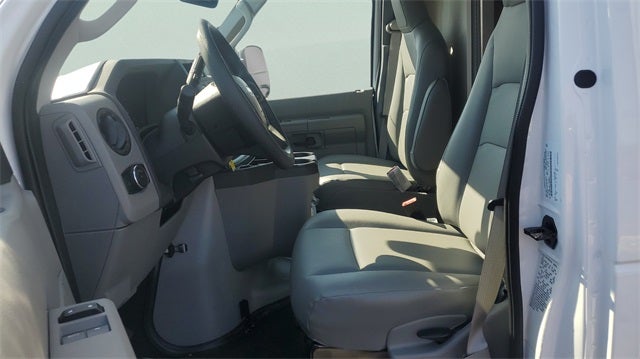 2026 Ford E-350SD Base Cutaway