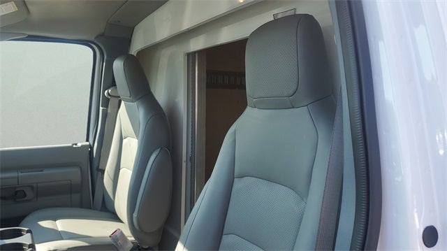 2026 Ford E-350SD Base Cutaway