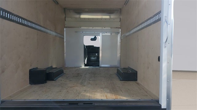 2026 Ford E-350SD Base Cutaway