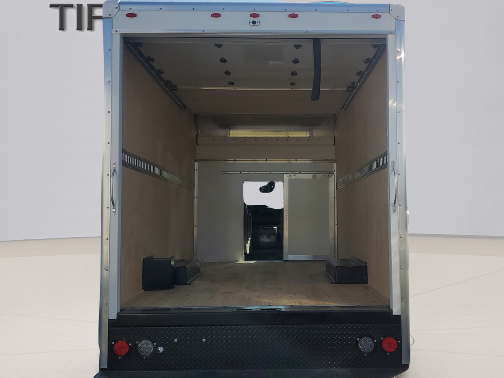 2026 Ford E-350SD Base Cutaway