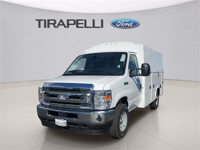2026 Ford E-350SD Base Cutaway