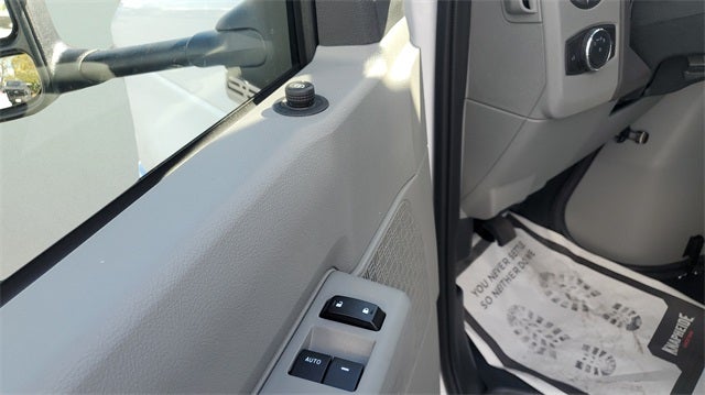 2026 Ford E-350SD Base Cutaway