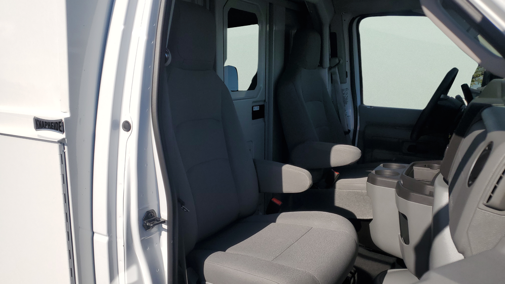 2026 Ford E-350SD Base Cutaway