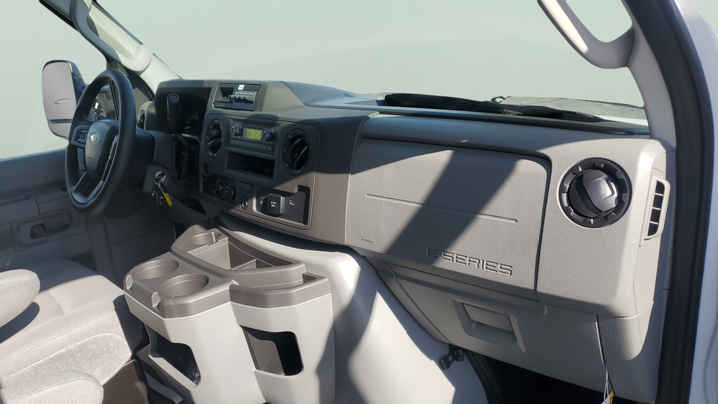 2026 Ford E-350SD Base Cutaway