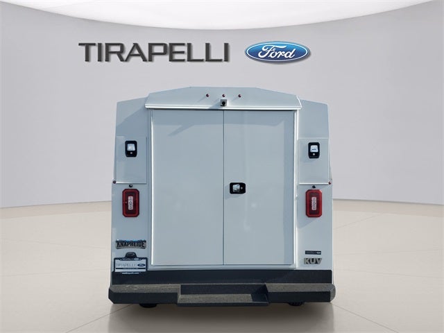 2026 Ford E-350SD Base Cutaway