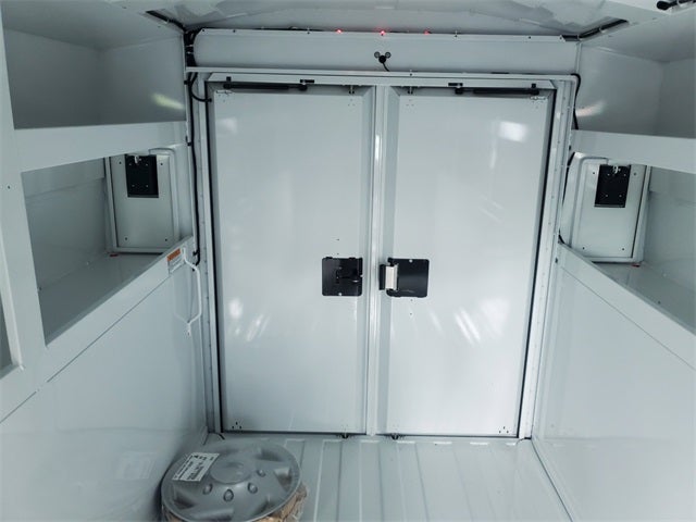 2026 Ford E-350SD Base Cutaway