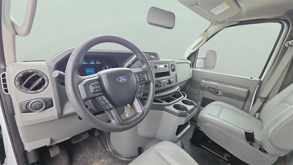 2025 Ford E-450SD Base