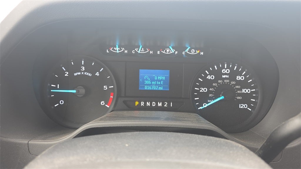 2025 Ford E-450SD Base