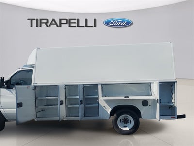 2026 Ford E-450SD Base