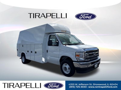 2026 Ford E-450SD Base