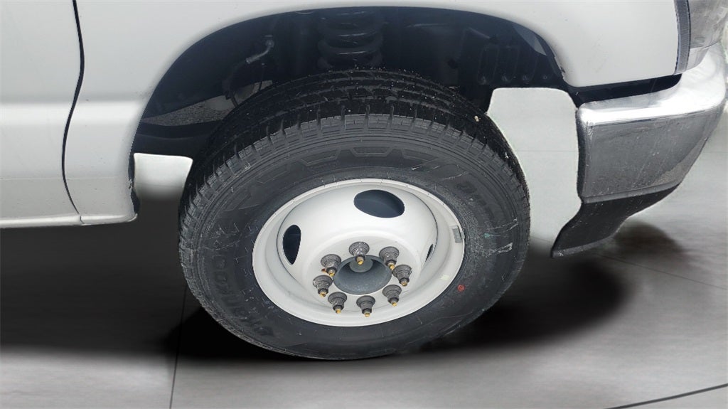 2026 Ford E-450SD Base