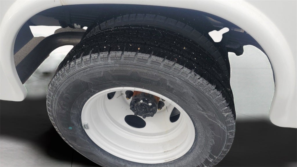 2026 Ford E-450SD Base